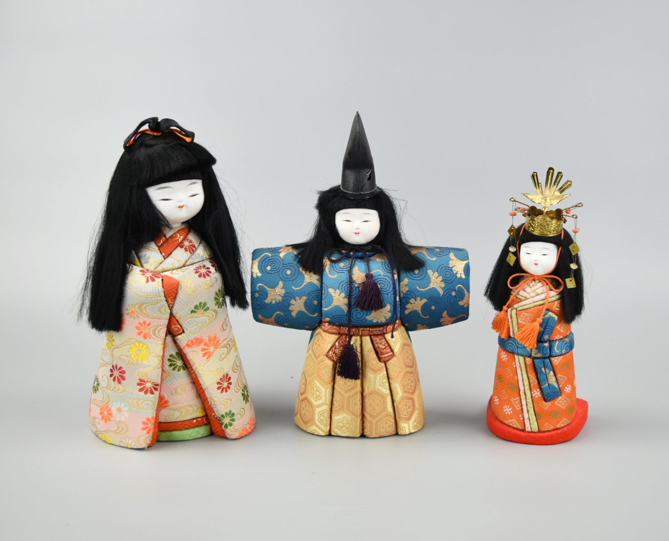 Appraisal: ICHIMATSU JAPANESE DOLLS Ichimatsu Japanese dolls probably Meiji Period Three