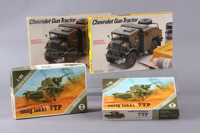 Appraisal: th kits of Chevrolet Gun Tractor by Italeri together with