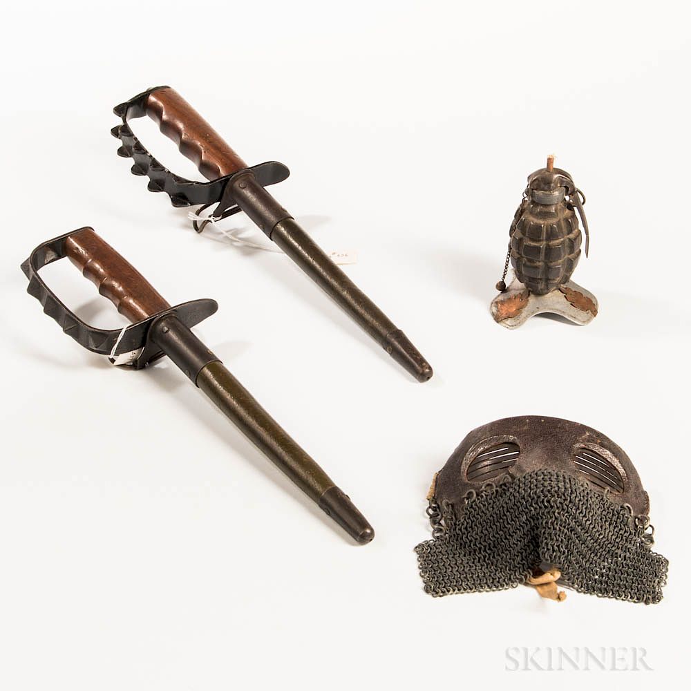 Appraisal: Four WWI Items Four WWI Items c early th century