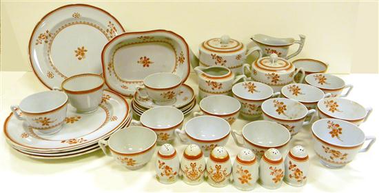 Appraisal: Copeland Spode ''Spode's Gloucester'' pattern porcelain dinnerware consisting of five