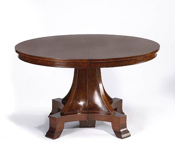 Appraisal: A Regency style mahogany pedestal dining table with two leaves