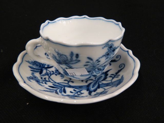 Appraisal: Meissen Blue Onion Porcelain Cups Saucers tall circle mark excellent