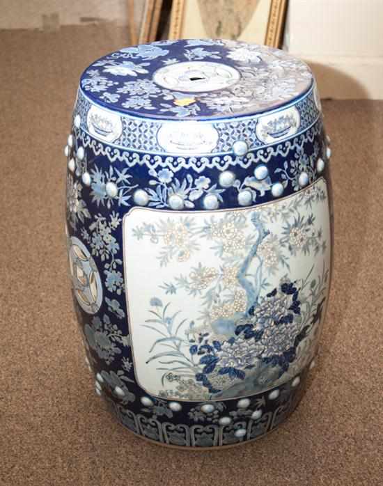 Appraisal: Chinese Export style ceramic barrel-form garden seat Estimate - No