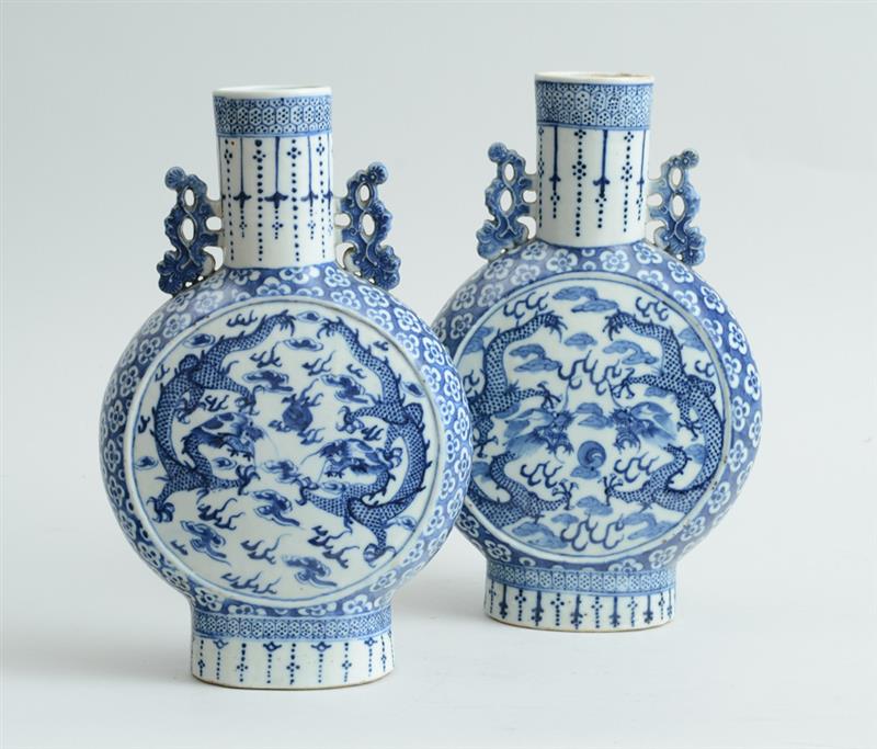 Appraisal: PAIR OF CHINESE BLUE AND WHITE PORCELAIN MOON FLASKS Unmarked