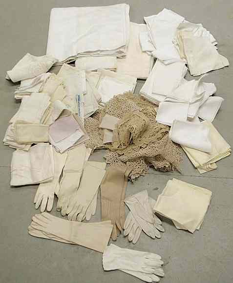 Appraisal: Box lot of table linens to include some tablecloths mostly