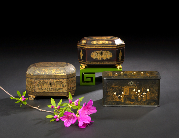 Appraisal: Chinese Export Deux-Couleur-Gilded Black Lacquer Octagonal Tea Box in Mandarin's