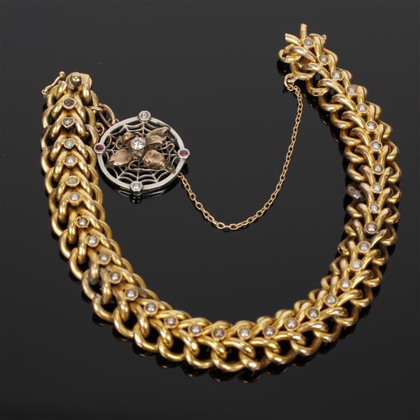 Appraisal: Antique unmarked K Yellow Gold and Diamond Chunky Chain Bracelet