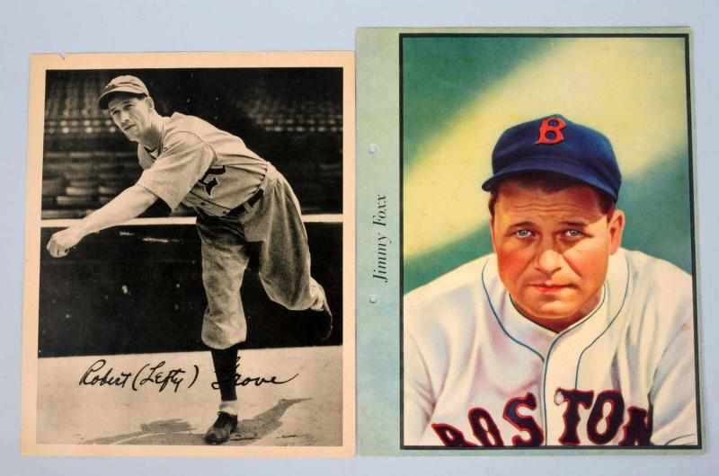 Appraisal: Lot of HOF Baseball Notebook Prints Includes a color print