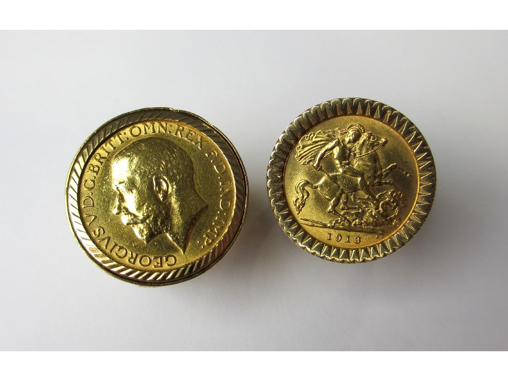 Appraisal: A George V sovereign dated and a George V half