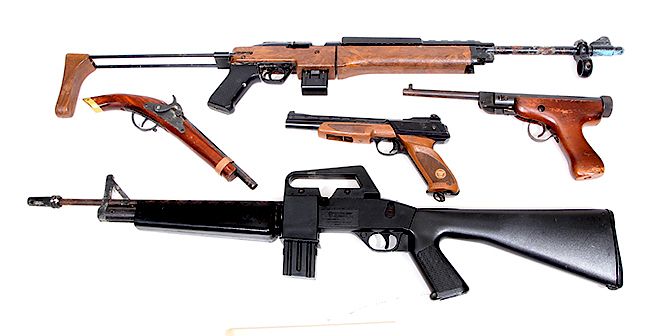 Appraisal: BB Gun Collection A group of four bb guns and