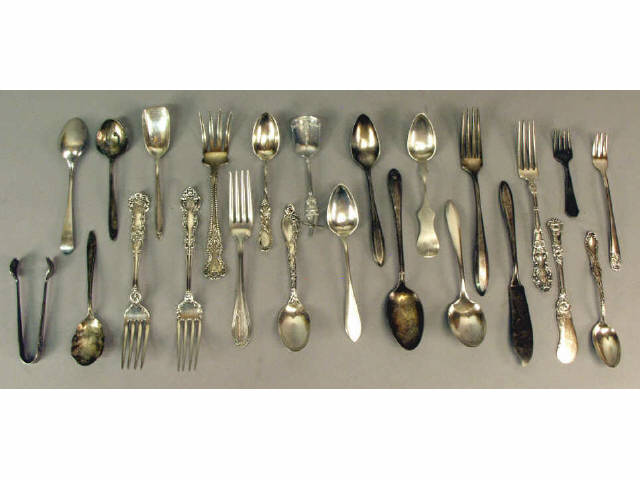 Appraisal: Miscellaneous collection of flatware in sterling and silver plate Estimate