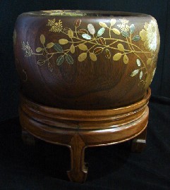 Appraisal: A fine Japanese hibachi with guilded and inlaid floral decoration