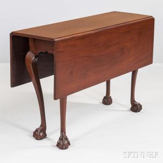 Appraisal: Carved Mahogany Drop-leaf Table Massachusetts c - with rectangular leaves