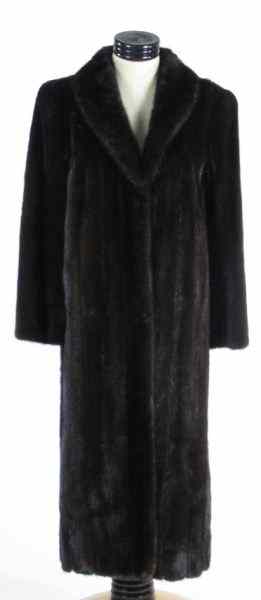 Appraisal: Floor Length Dark Ranch Mink Coatby ''Blackgama'' fits approximately a