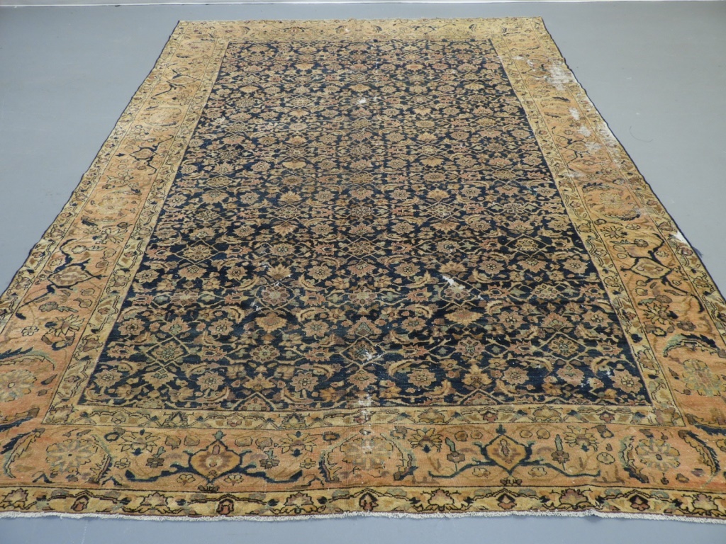 Appraisal: ANTIQUE ORIENTAL PERSIAN WOOL CARPET RUG Persia C Navy blue