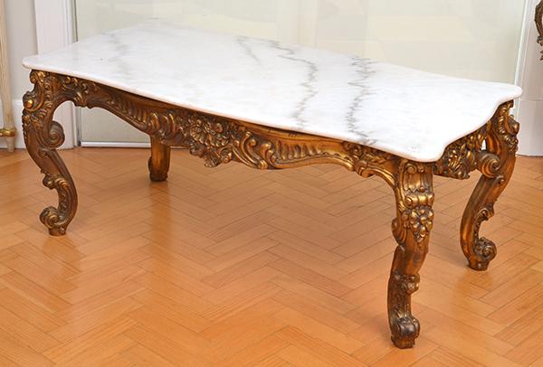 Appraisal: A GILT WOOD FRAMED MARBLE TOP COFFEE TABLE X X