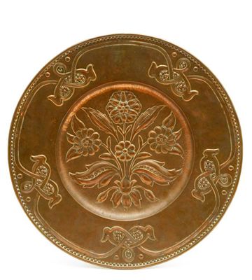 Appraisal: A James Smithies Wilmslow hammered copper charger the well with