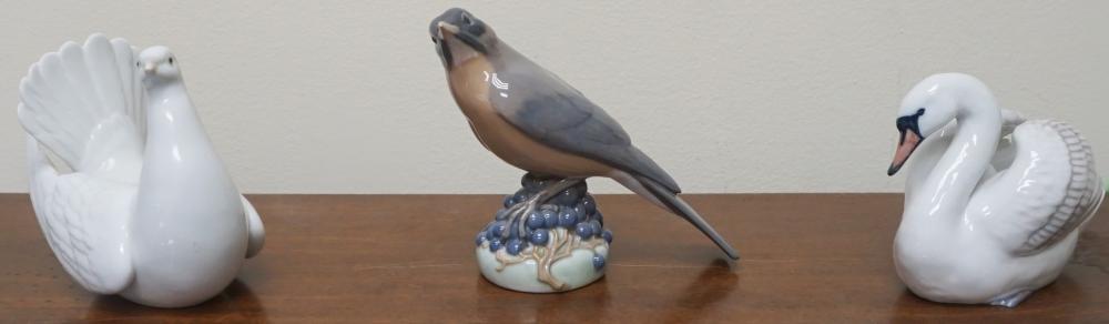 Appraisal: THREE ROYAL COPENHAGEN AND LLADRO PORCELAIN BIRD FIGURESThree Royal Copenhagen