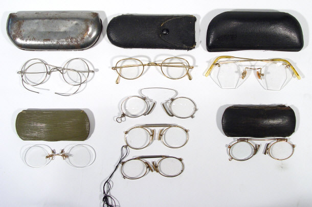 Appraisal: Collection of Victorian and later gold and other metal rimmed