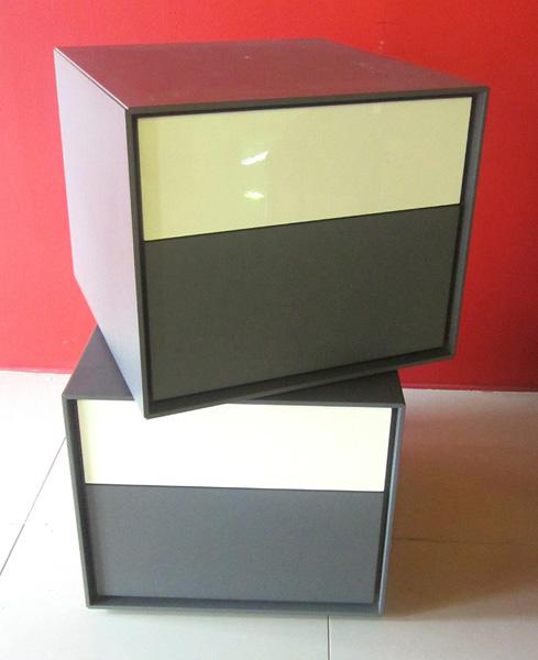 Appraisal: A PAIR OF CONTEMPORARY BEDSIDE DRAWERS TWO-TONE A PAIR OF