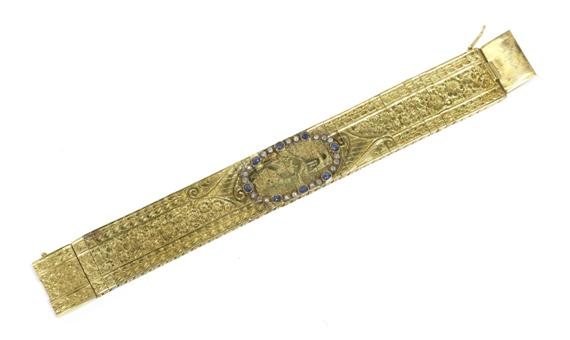 Appraisal: GOLD SAPPHIRE AND DIAMOND BRACELET ca Yellow gold g Very