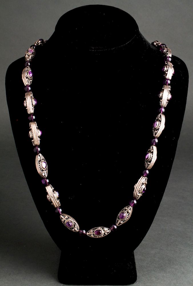 Appraisal: Silver Amethyst Oval Cabochons Beads Necklace Silver with oval cabochon