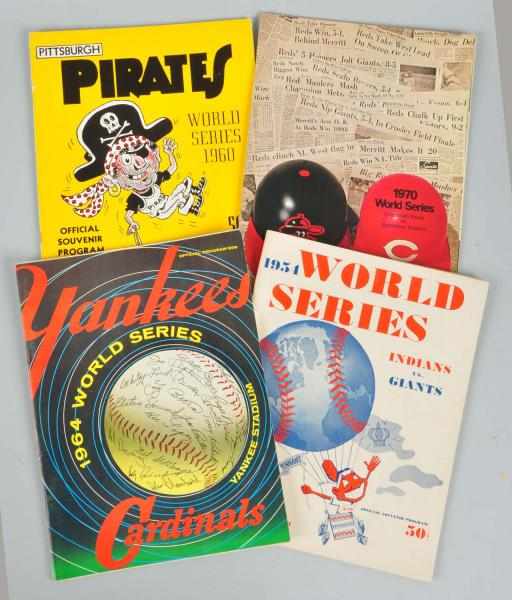 Appraisal: Lot of s- s World Series Programs Description Includes a