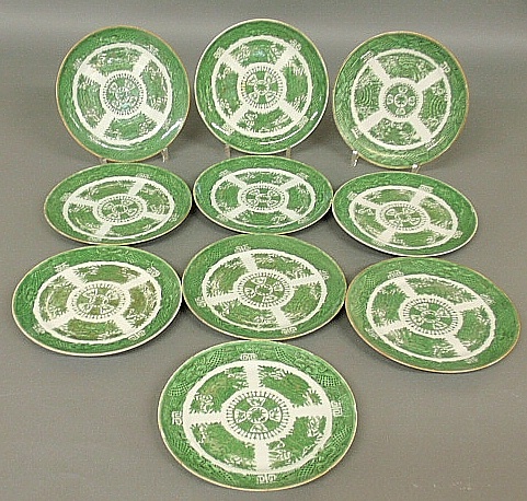 Appraisal: - Set of ten th c Chinese green Fitzhugh plates