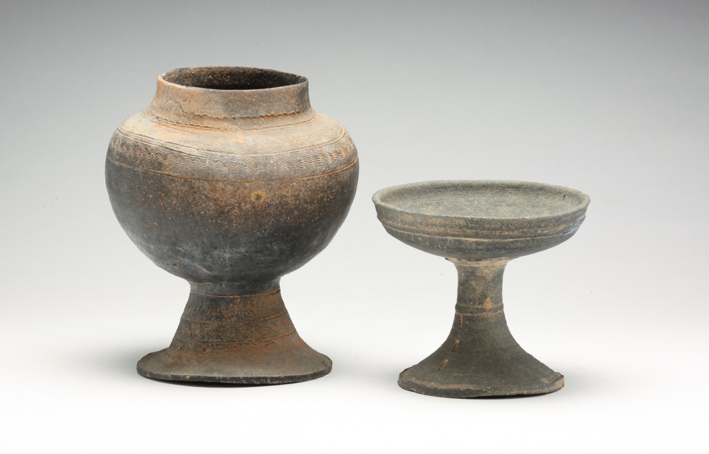 Appraisal: TWO KOREAN SILLA PEDESTAL VESSELS Most likely th- th century