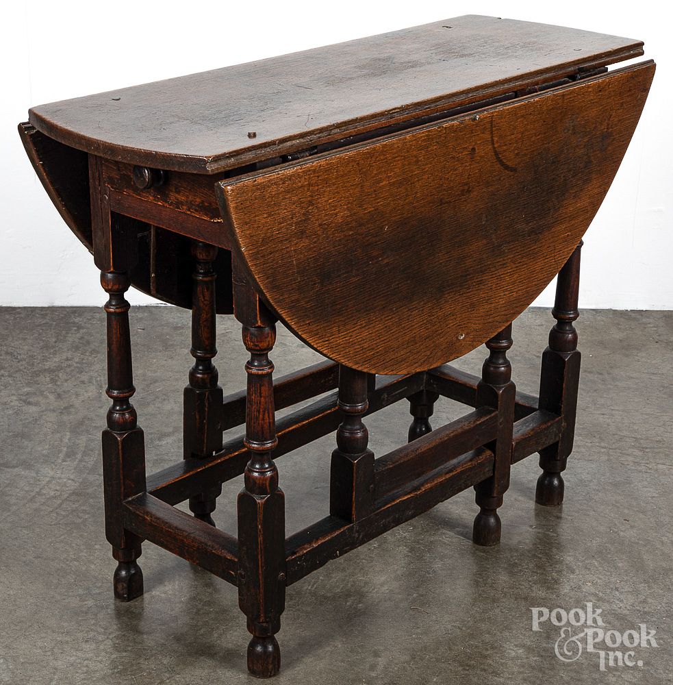 Appraisal: George I oak gateleg table ca George I oak gateleg