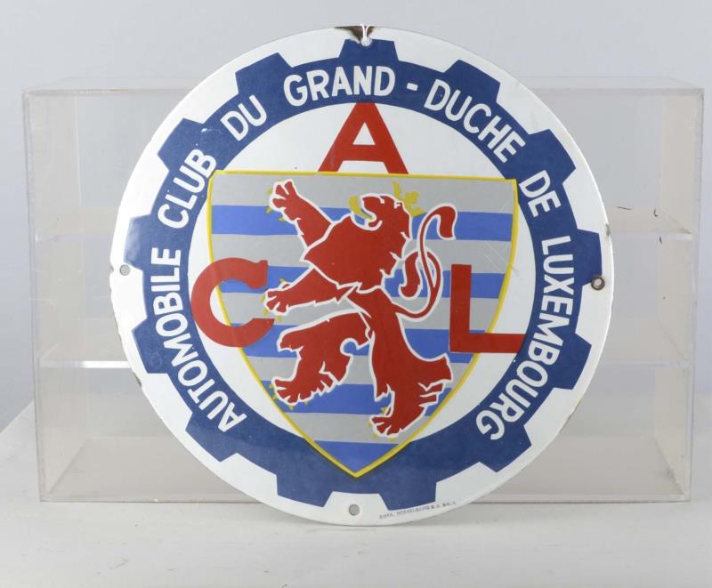 Appraisal: Luxembourg Automobile Club Porcelain Sign This round single sided multicolored