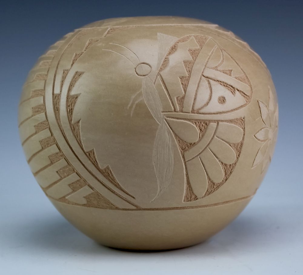 Appraisal: Native American Indian Art Pottery Vase SIGNED Guaranteed Authentic Artist