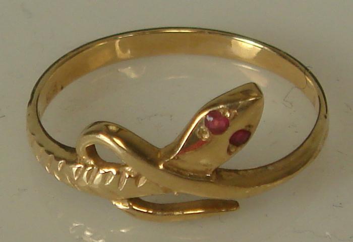 Appraisal: K yg Snake Ring Ruby eyes ring size dwt Estimate