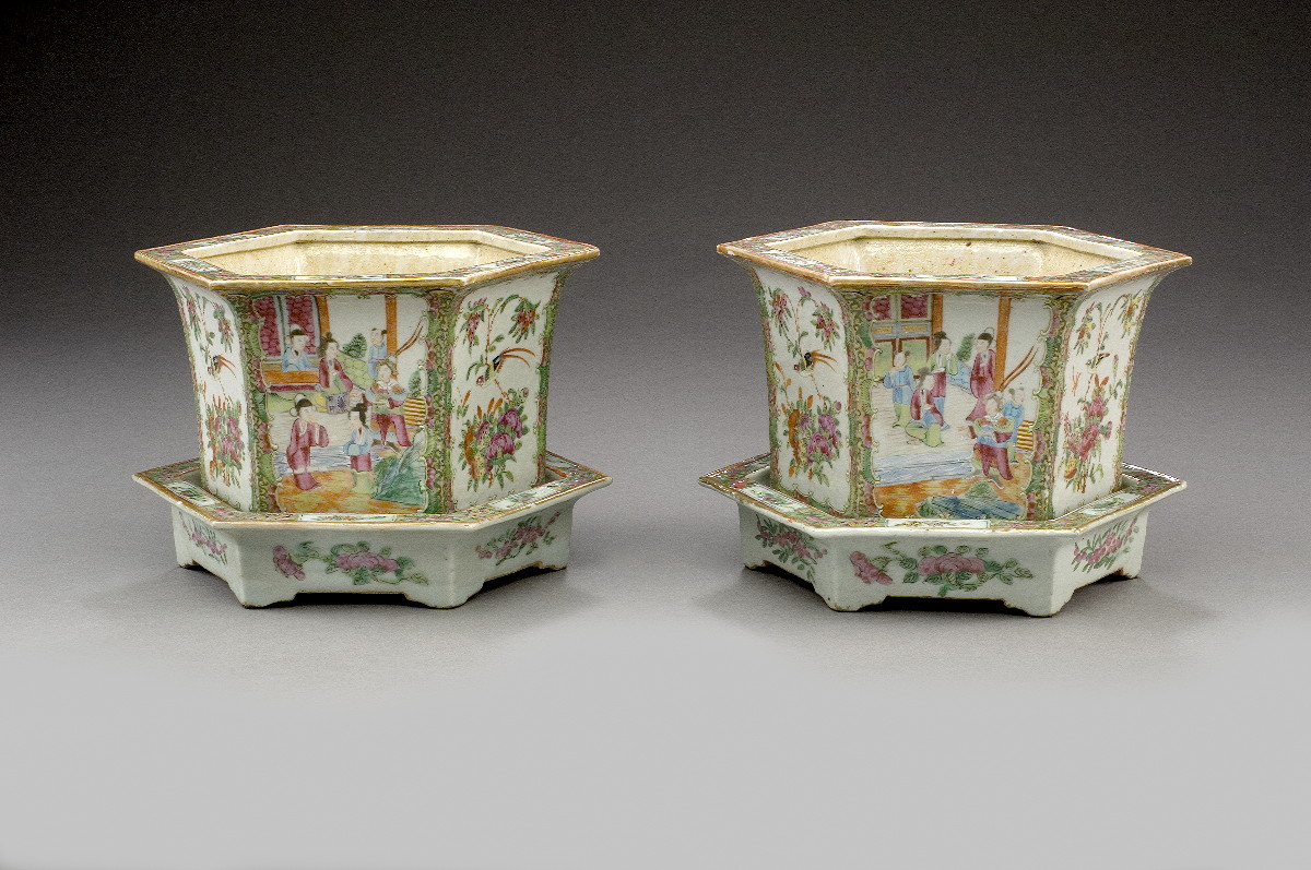 Appraisal: PAIR OF CHINESE EXPORT PORCELAIN FAMILLE ROSE HEXAGONAL JARDINIERES Painted