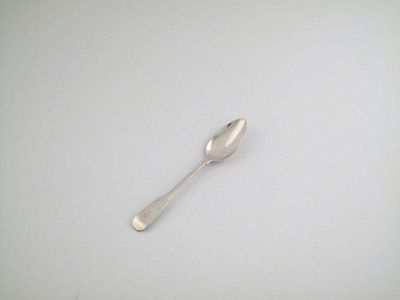 Appraisal: Mark Hinchcliffe a silver Fiddle pattern teaspoon circa - with