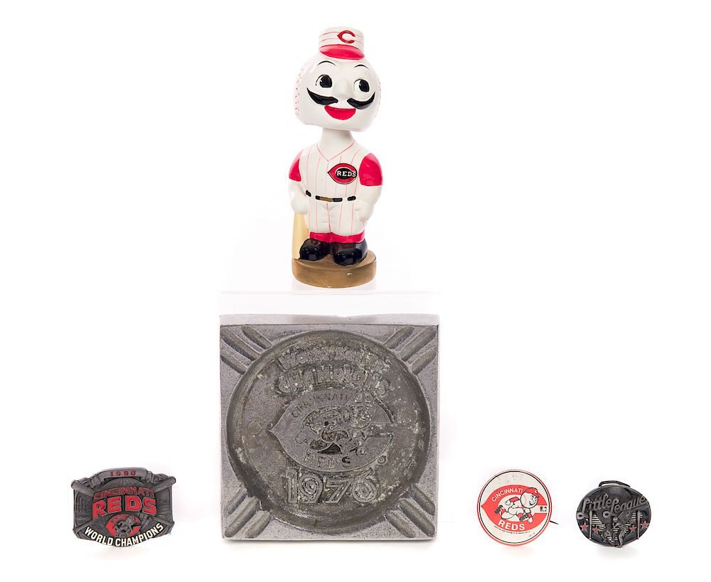 Appraisal: pc Cincinnati Reds Memorabelia Measures tall wide Good original condition