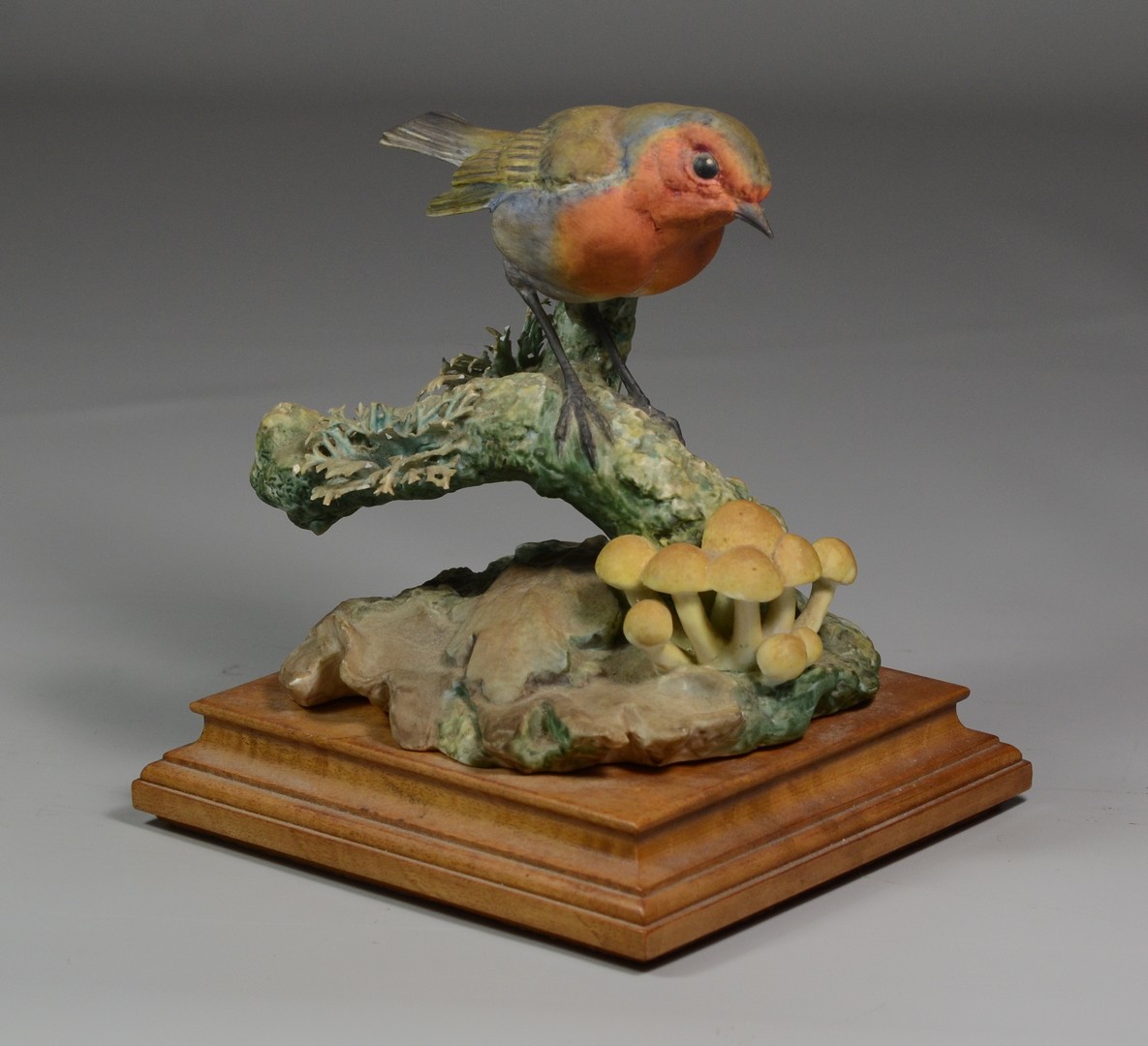 Appraisal: Royal Worcester Dorothy Doughty porcelain robin erythacus rubecula figurine dated