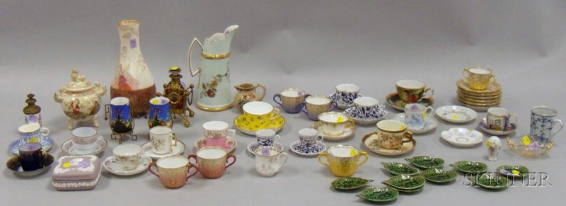 Appraisal: Group of Assorted Decorated Ceramics and Table Items including sixteen