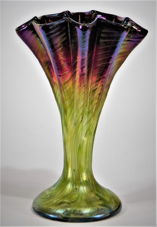 Appraisal: BOHEMIAN RINDSKOPF PEPITA PLEATED FAN GLASS VASE Czech Republic Early