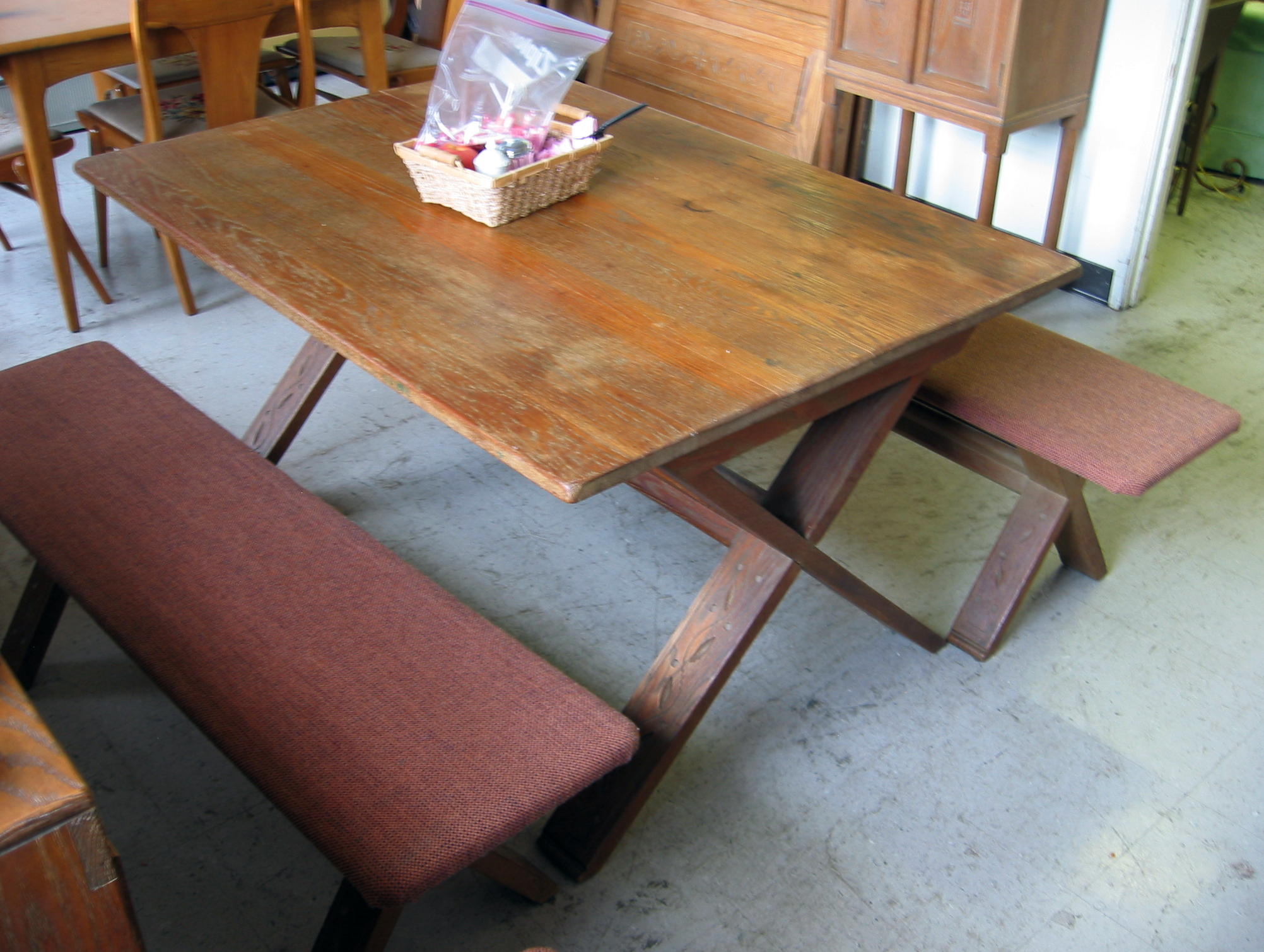 Appraisal: FIVE-PIECE OAK DINING TABLE AND BENCH SET Meier Frank Co