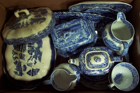 Appraisal: Sundry blue and white china