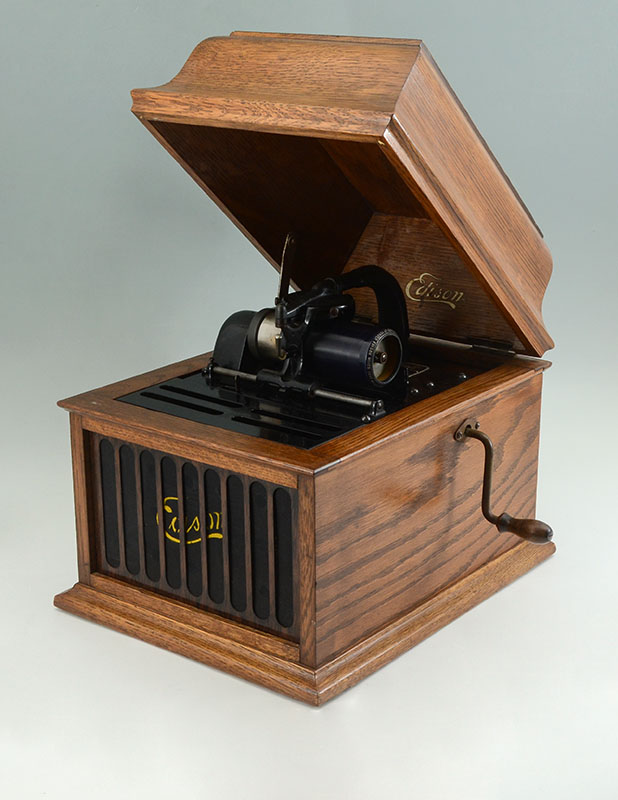 Appraisal: EDISON AMBEROLA CYLINDER PHONOGRAPH PLAYER Oak case rank wind Amberola