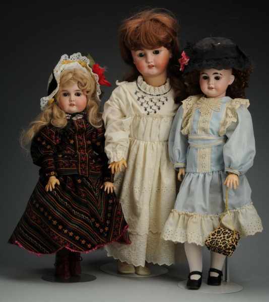 Appraisal: Lot of German Bisque Child Dolls Description A M large