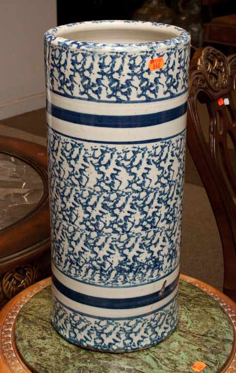 Appraisal: American spongeware umbrella stand Estimate - No condition report supplied