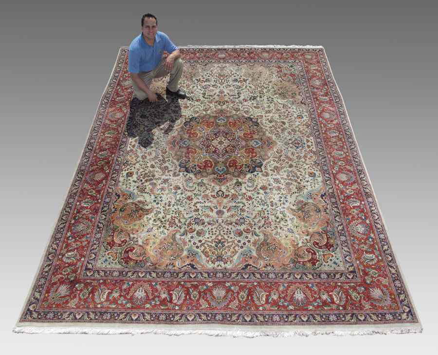 Appraisal: MODERN PERSIAN HAND KNOTTED WOOL RUG ' '' x '