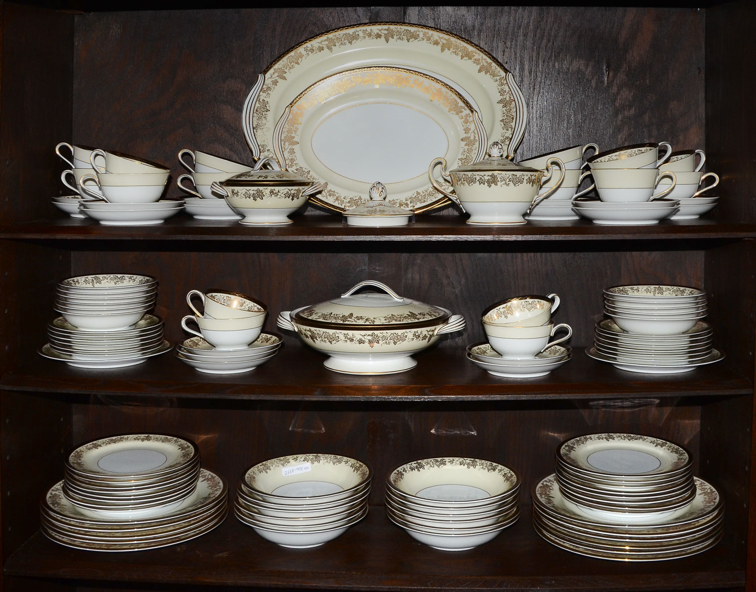 Appraisal: ELEGANT PC NORITAKE BORDEAUX CHINA SERVICE Service includes - ''