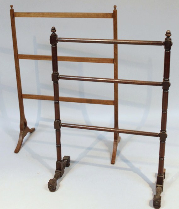 Appraisal: An early thC mahogany clothes horse with turned supports and