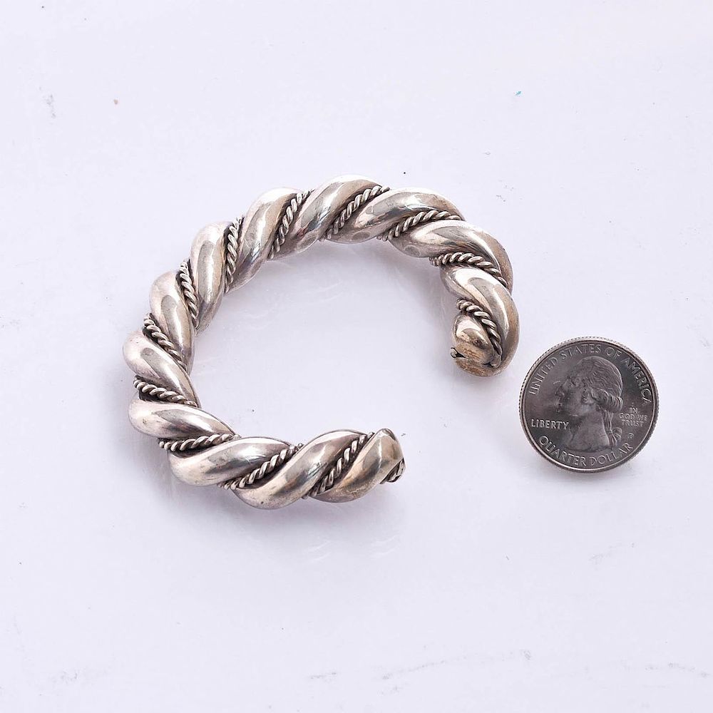 Appraisal: NATIVE AMERICAN SILVER ROPE BRACELET Total weight approximately grams Cast