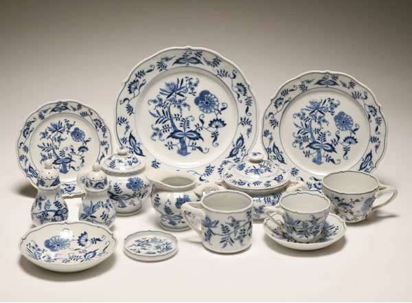 Appraisal: Blue Danube china blue onion pattern pcs including eight luncheon