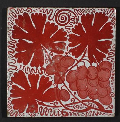 Appraisal: A William De Morgan tile painted with fruiting grape vine